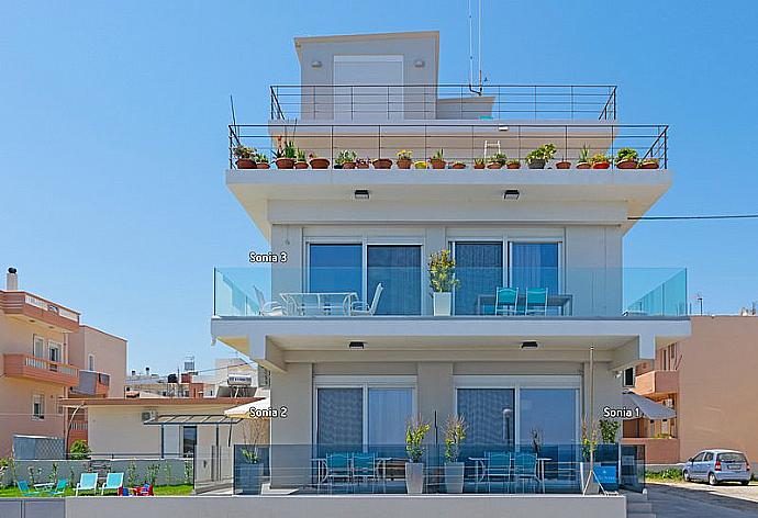 Beautiful apartment with outdoor area and pool  . - Sonja Apartment 2 . (Galleria fotografica) }}