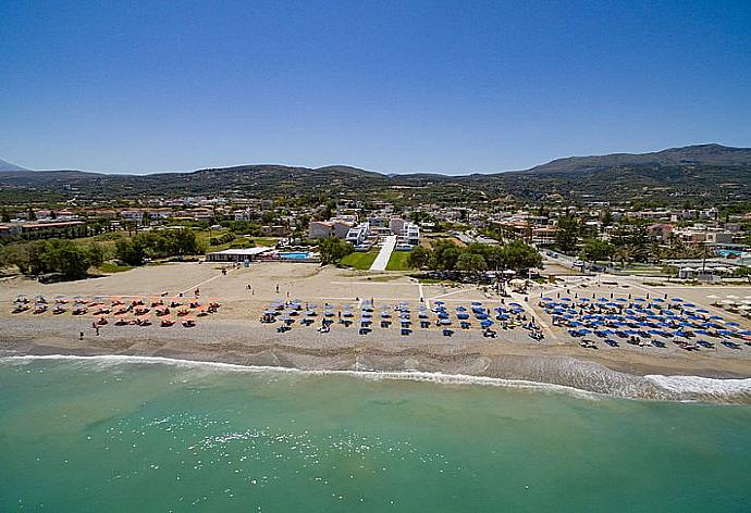 Local beach  . - Blue Oyster Beach Villa II . (Галерея фотографий) }}