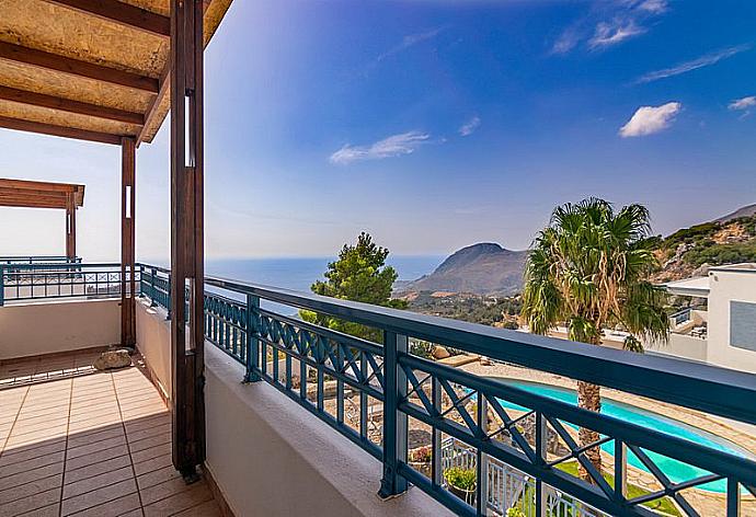 Beautiful view from the terrace  . - Villa Lodovico . (Галерея фотографий) }}