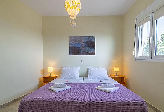 Double bedroom  . - Villa Lodovico . (Photo Gallery) }}