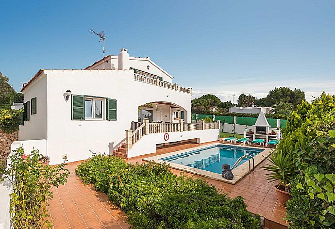 ,Beautiful Beachfront Villa with Private Pool, Terrace and Garden . - Villa Rasen . (Galleria fotografica) }}