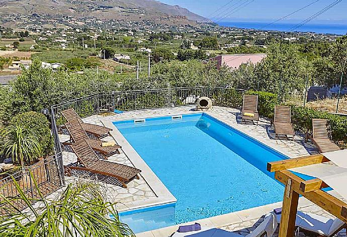 Private pool and terrace with sea views . - Villa Gamma . (Photo Gallery) }}