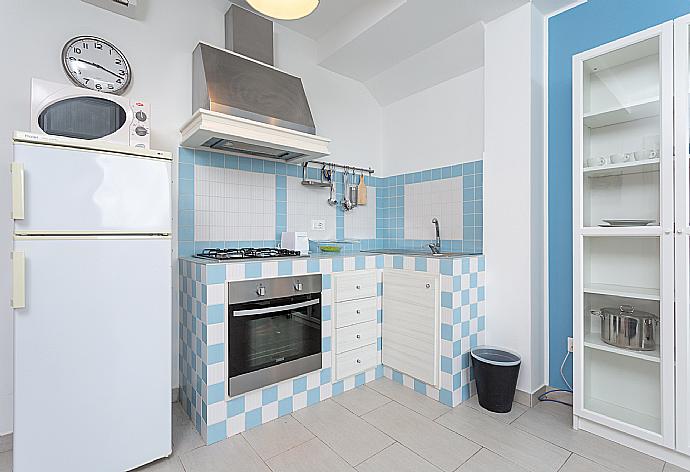 Equipped kitchen . - Villa Beta . (Galleria fotografica) }}