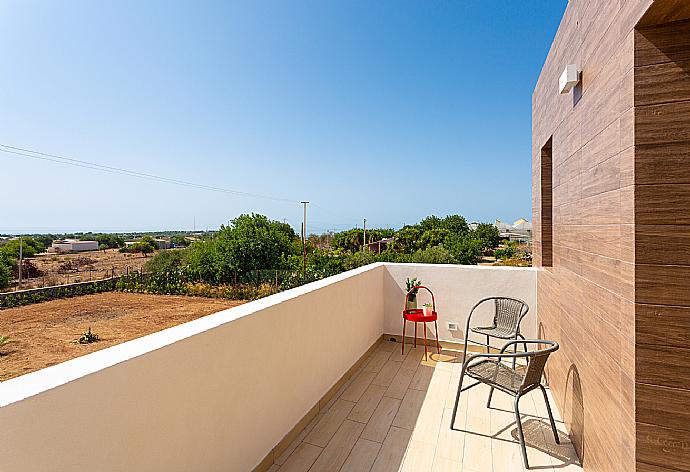 Balcony . - Villa Akos . (Photo Gallery) }}