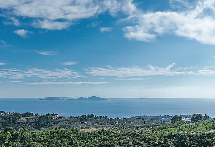 Panoramic view  . - Villa Porfyra . (Photo Gallery) }}