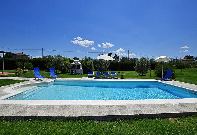 Private pool, terrace, and garden . - Villa San Lorenzo . (Photo Gallery) }}