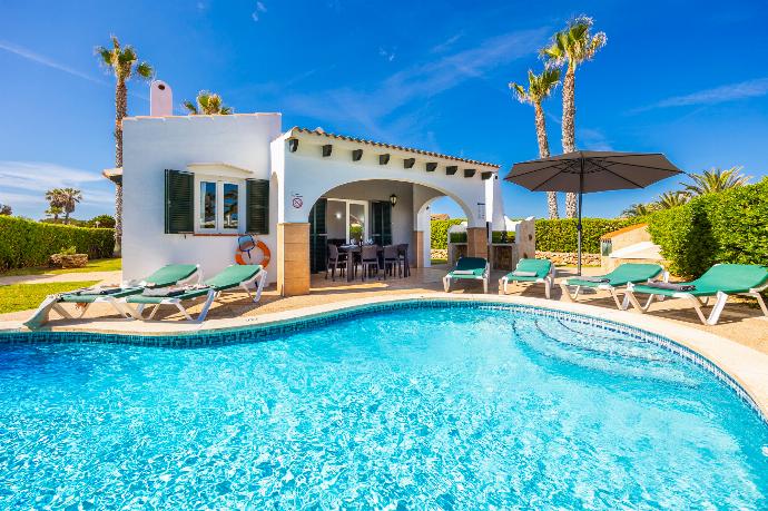 Beautiful villa with private pool and terrace . - Villa Juana . (Photo Gallery) }}