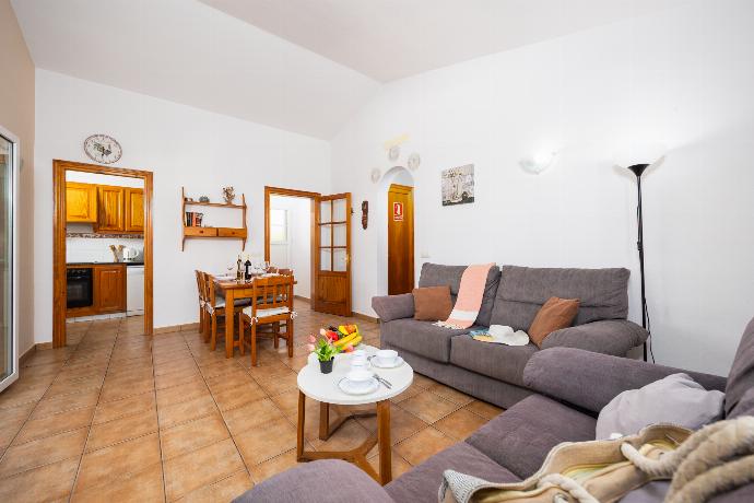 Living room with sofa, dining area, WiFi internet, and satellite TV . - Villa Juana . (Photo Gallery) }}