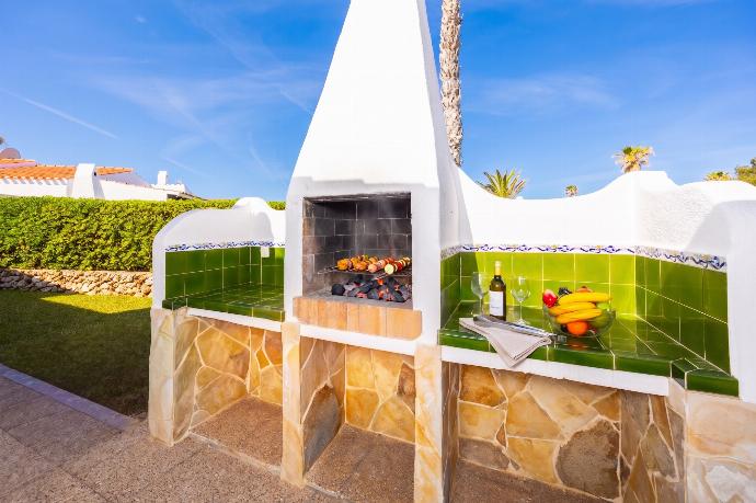 BBQ area . - Villa Juana . (Photo Gallery) }}