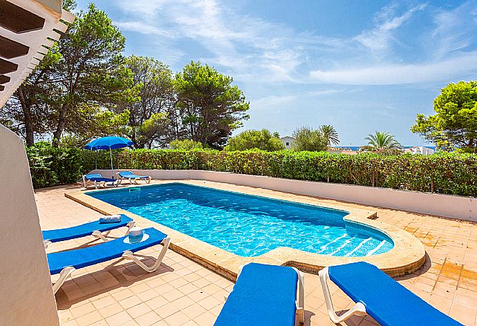 Private pool, terrace with sea views . - Villa Binimary . (Galería de imágenes) }}