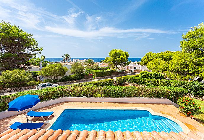 Private pool and terrace with sea views . - Villa Binimary . (Galerie de photos) }}