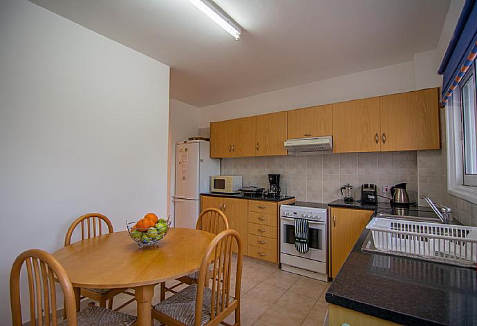 Kitchen  . - Villa Maritsa . (Galería de imágenes) }}