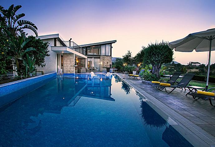 Beautiful villa with private pool and terrace . - Villa Nasia . (Fotogalerie) }}