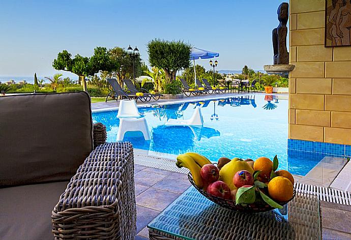 Private pool and terrace . - Villa Nasia . (Galería de imágenes) }}