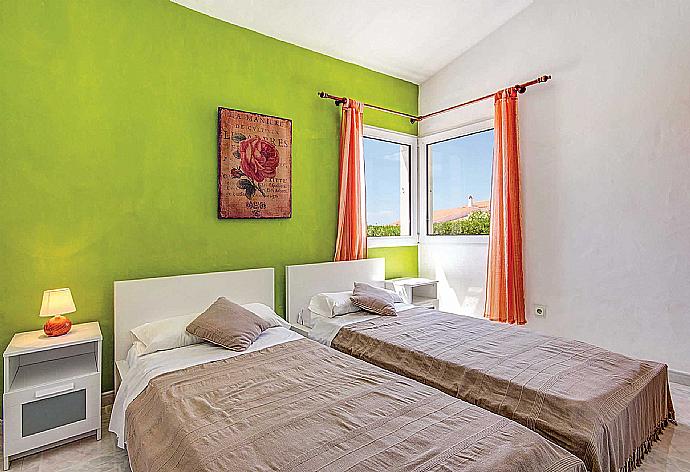 Double Bedroom . - Villa Alberto . (Photo Gallery) }}