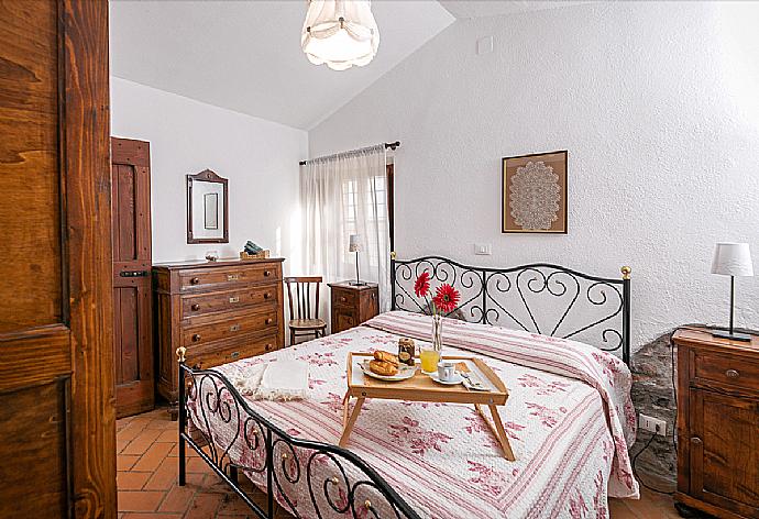 Bedroom . - Villa Mealli . (Fotogalerie) }}