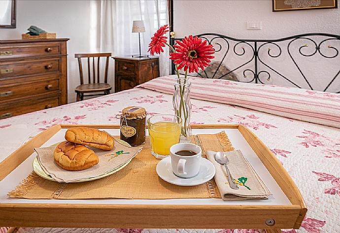 Bedroom . - Villa Mealli . (Fotogalerie) }}