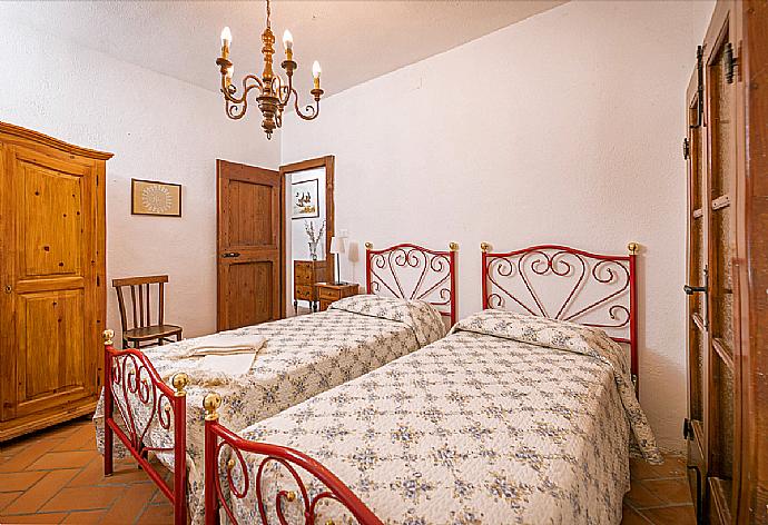 Bedroom . - Villa Mealli . (Galerie de photos) }}