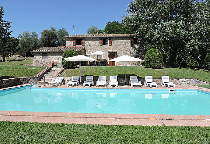 Beautiful villa with private pool and garden . - Villa Mealli . (Galleria fotografica) }}