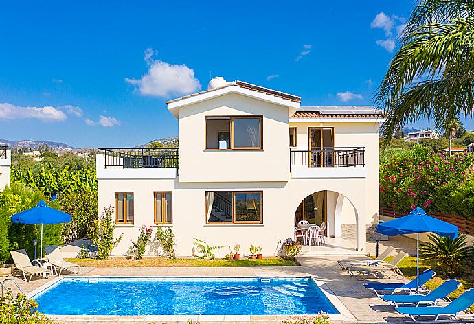 Beautiful villa with private pool and terrace with sea views . - Villa Ellada 2 . (Photo Gallery) }}