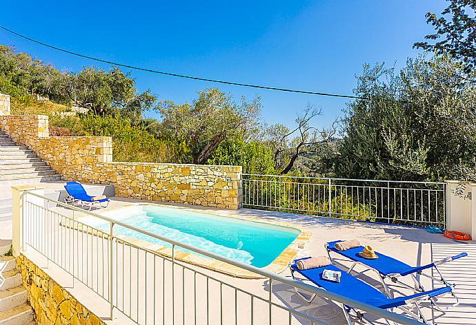 Private pool and terrace with woodland views . - Villa Ifigeneia . (Fotogalerie) }}