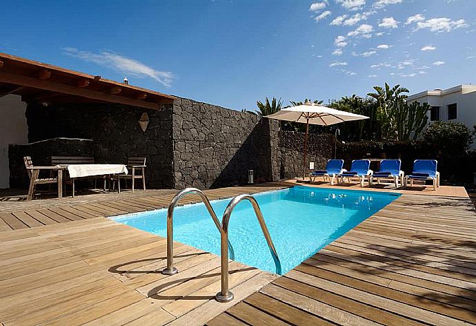 Private pool and terrace area . - Villa Bene . (Photo Gallery) }}