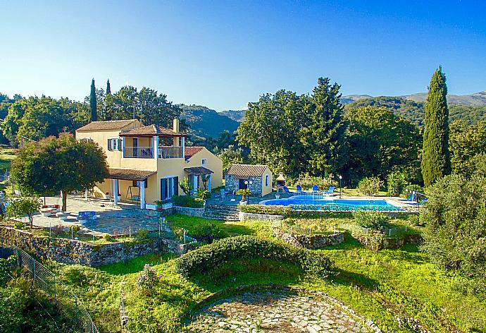  . - Villa Bouritsa . (Photo Gallery) }}