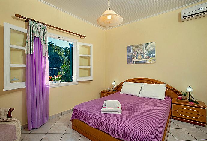  . - Villa Bouritsa . (Photo Gallery) }}