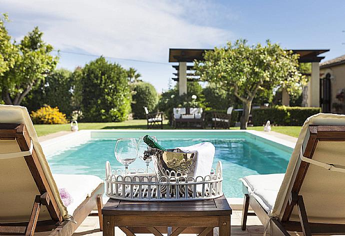 Private pool and terrace . - Casale dell Ulivo . (Galerie de photos) }}