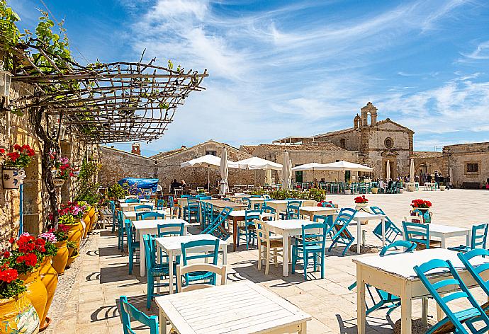 Marzamemi . - Villa Panorama . (Fotogalerie) }}