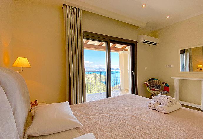  . - Kalami Beach Luxury Villa . (Photo Gallery) }}