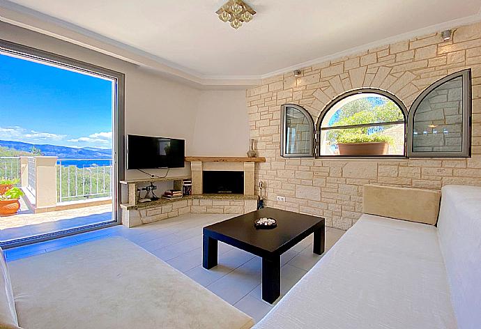  . - Kalami Beach Luxury Villa . (Photo Gallery) }}