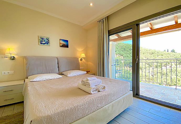  . - Kalami Beach Luxury Villa . (Photo Gallery) }}