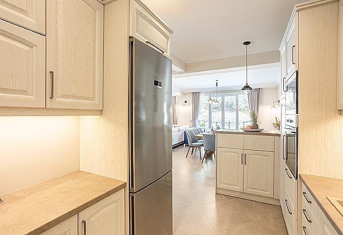 Equipped kitchen . - Villa Nikolakis . (Fotogalerie) }}