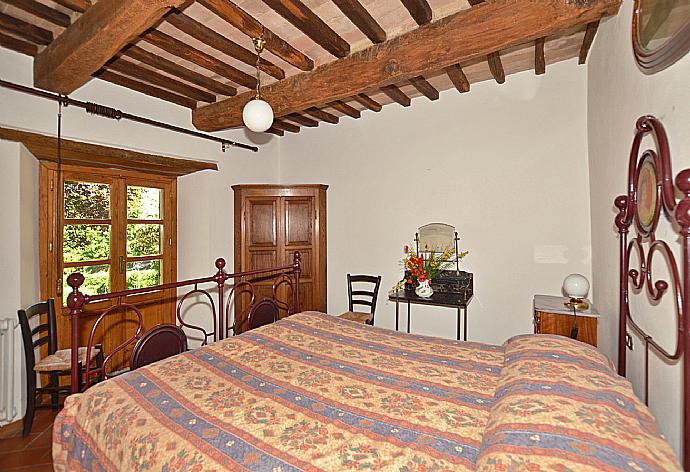 Double bedroom . - Villa Piombona . (Galleria fotografica) }}