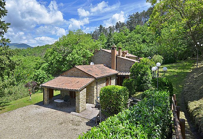 Beautiful villa with private pool, terrace, and garden with countryside views . - Villa Piombona . (Galerie de photos) }}