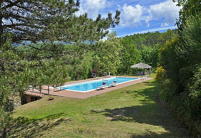 Private pool, terrace, and garden with countryside views . - Villa Piombona . (Photo Gallery) }}