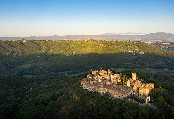 Parrano . - Villa Il Girasole . (Fotogalerie) }}