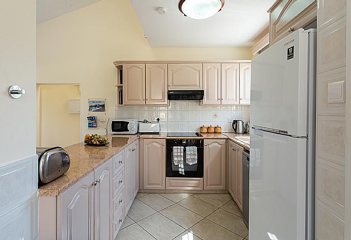 Equipped kitchen . - Villa Thea . (Fotogalerie) }}