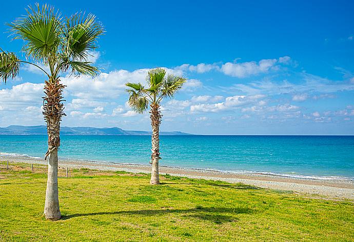 Argaka Beach . - Villa Thea . (Галерея фотографий) }}