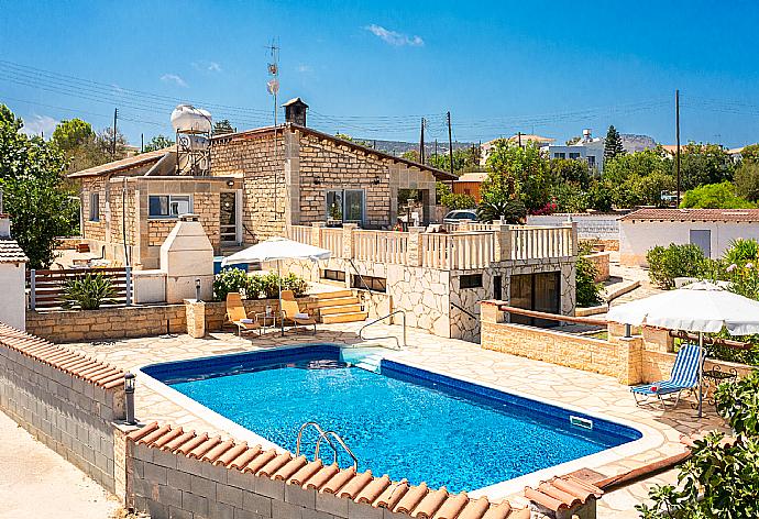 Beautiful villa with private pool, terrace, and garden . - Villa Stone House . (Galleria fotografica) }}