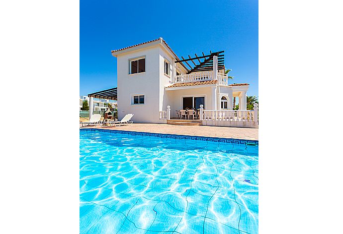 Beautiful villa with private pool and terrace . - Queens Paradise 1 . (Galleria fotografica) }}