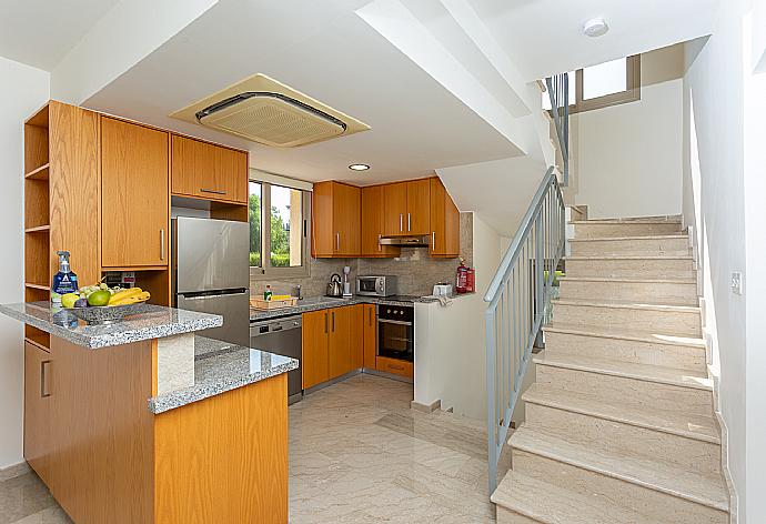 Equipped kitchen . - Villa Izabella . (Fotogalerie) }}