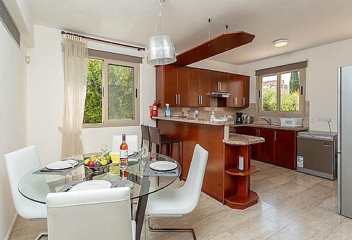 Equipped kitchen . - Villa Diana . (Photo Gallery) }}