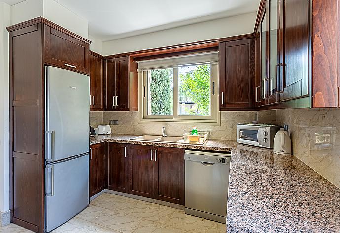 Equipped kitchen . - Villa Galene . (Photo Gallery) }}