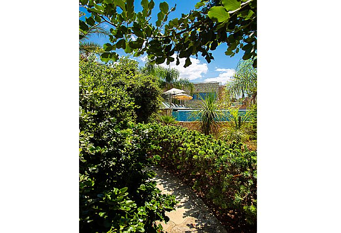 Garden area . - Villa Galene . (Photo Gallery) }}