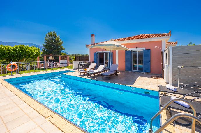 ,Beautiful villa with private pool and terrace with views . - Villa Europe Ena . (Photo Gallery) }}