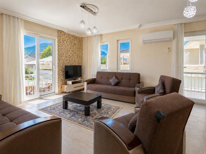  . - Villa Veli . (Photo Gallery) }}