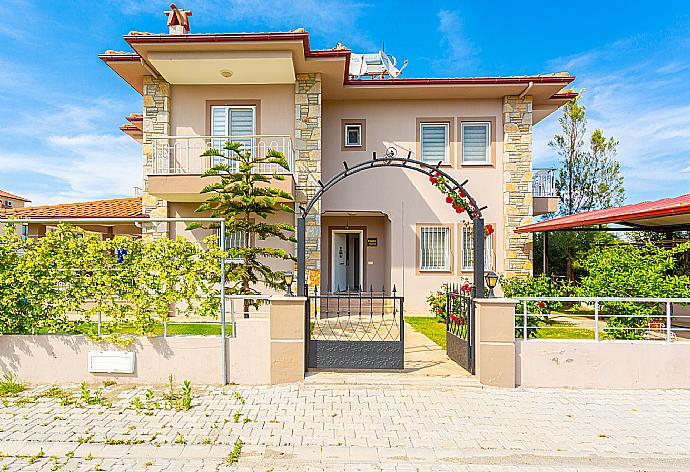 Beautiful villa . - Villa Toprak . (Photo Gallery) }}