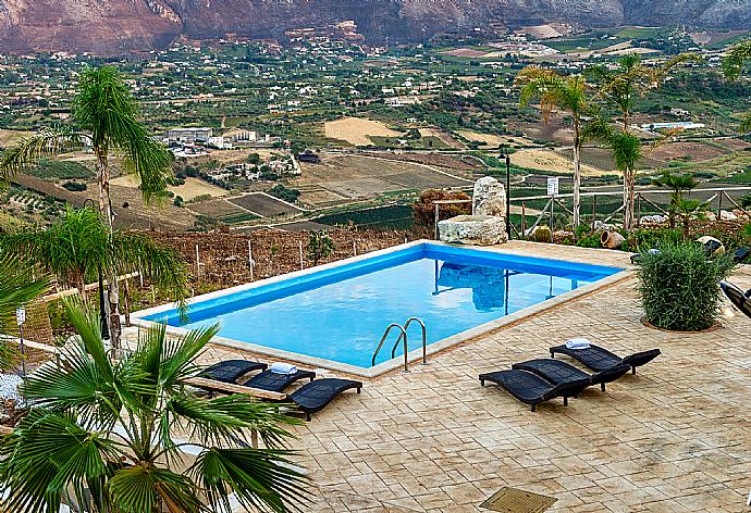 Private pool and terrace with views . - Villa Primula . (Photo Gallery) }}